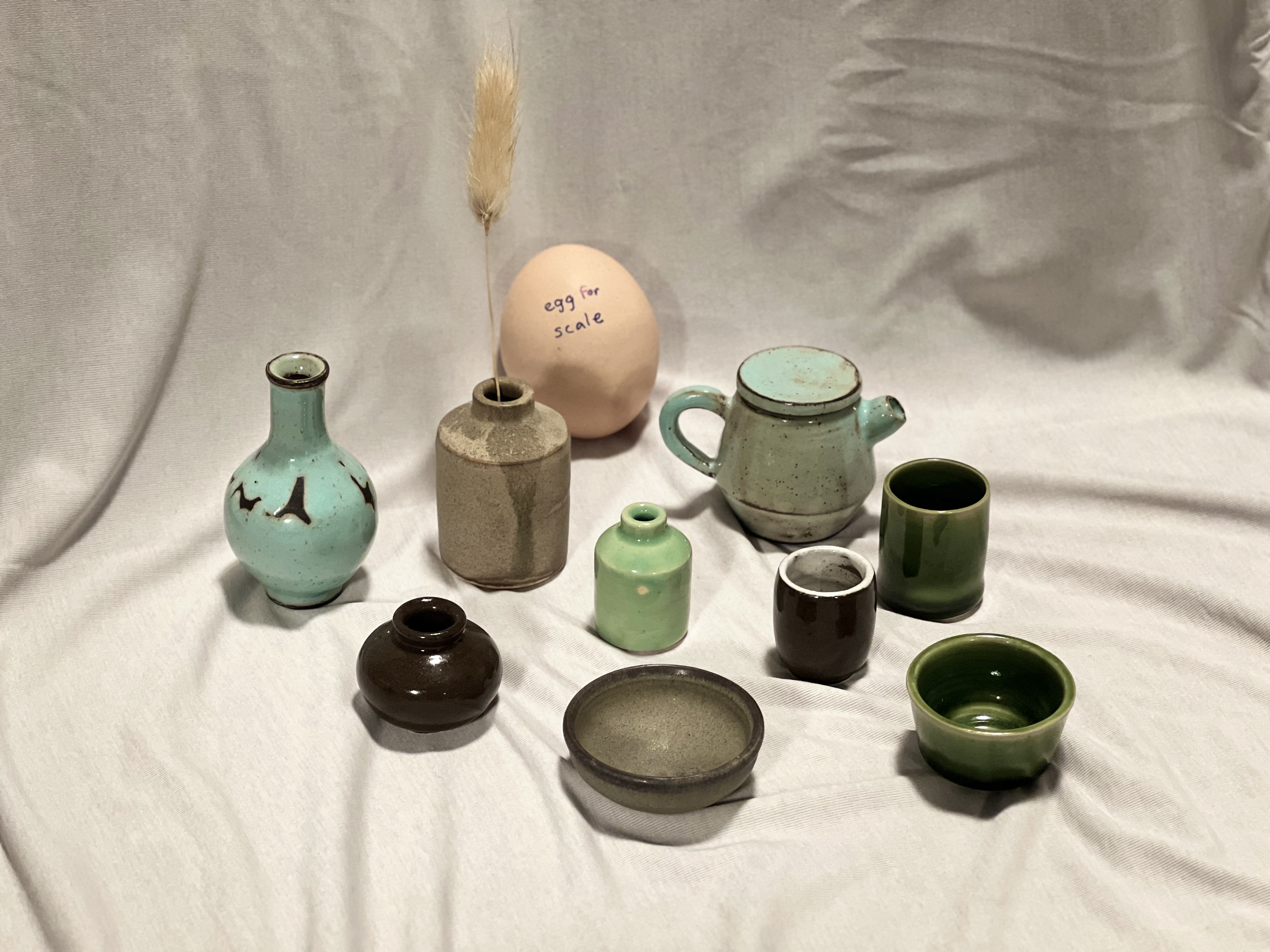 miniature pottery
